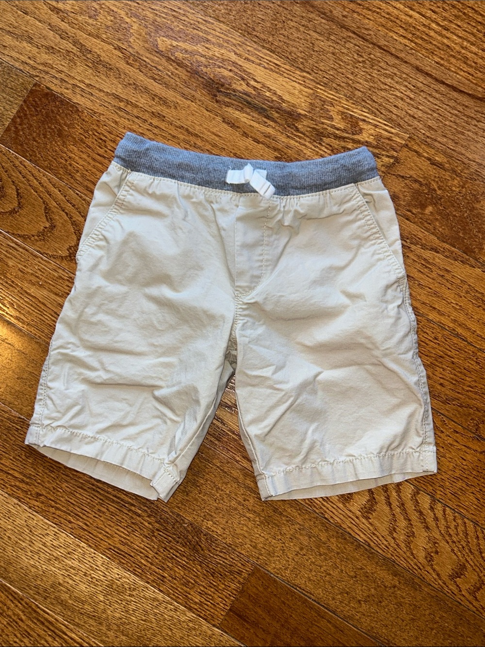 Carter’s Khaki Shorts Size 6